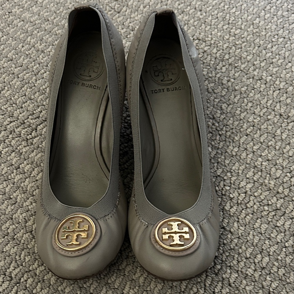 Tory Burch Gray Flats with Gold Logo